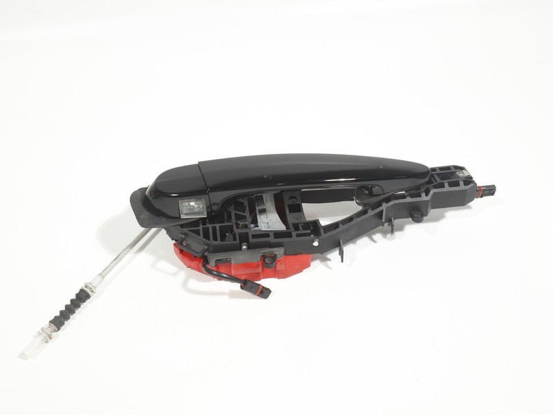 2012-2020 BMW 320i F30 F32 FRONT RIGHT Side Exterior Door Handle Carrier OEM 80k