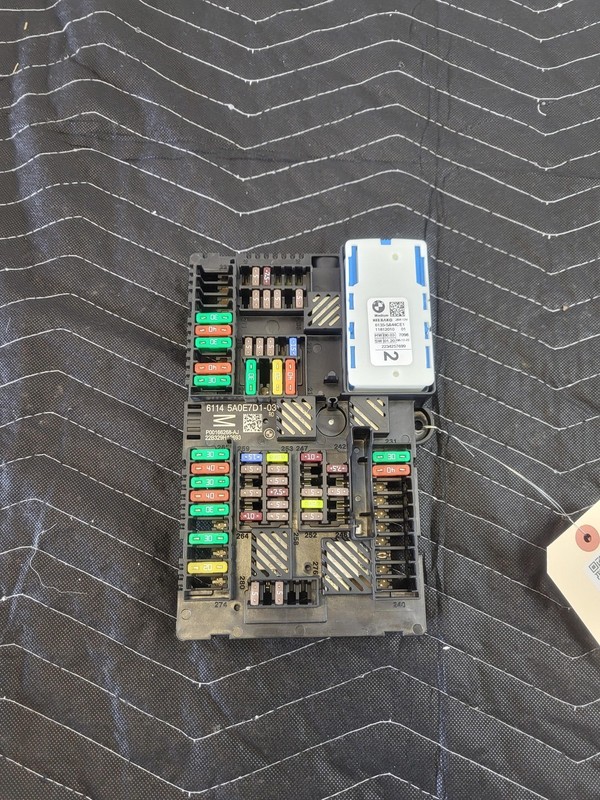 Used Oem BMW Rear Fuse Relay Junction Box for 2023 430Xi Gran Coupe