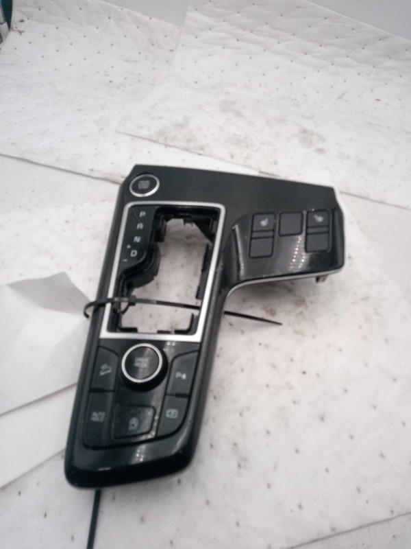 2023 KIA Sportage Center Console Black OEM Used 64000 Miles NJ25-27953-710991