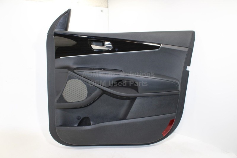 2016-2020 KIA SORENTO FRONT RIGHT PASSENGER SIDE DOOR PANEL TRIM COVER OEM