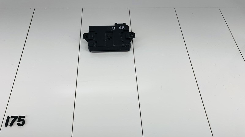 10-16 RANGE ROVER SPORT PASSIVE KEYLESS ENTRY CONTROL COMPUTER MODULE OEM
