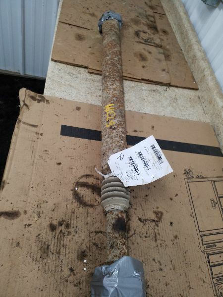 Front Drive Shaft 133" Wb From 8501 GVW 5.8L Fits 88-97 FORD F250 PICKUP 204734