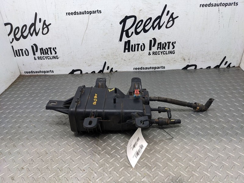 2004-2007 SATURN VUE FUEL VAPOR CHARCOAL CANISTER OEM 1193474