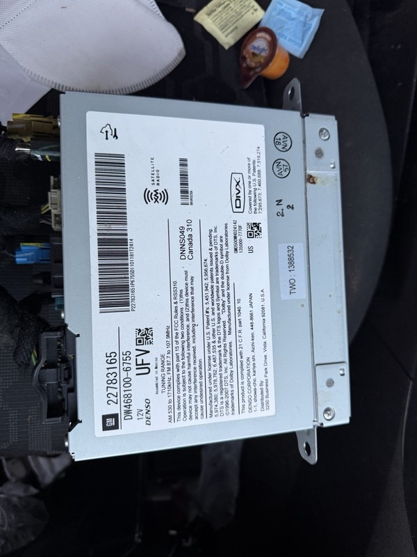 2011-2013 CHEVY VOLT AM/FM RADIO RECEIVER CD PLAYER NAVIGATION UNIT 22783165 OEM