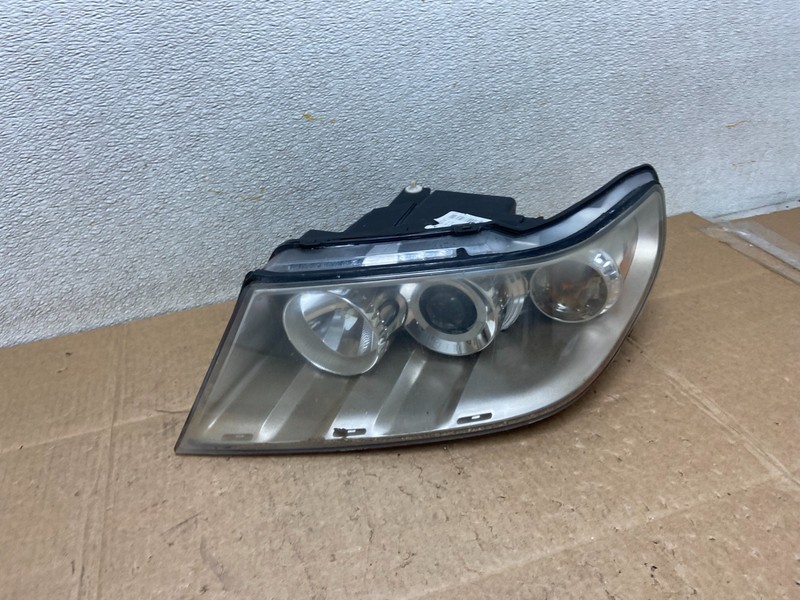 2005 to 2009 Saab 9-7X Left Driver LH Side Xenon Headlight OEM Y8813 DW