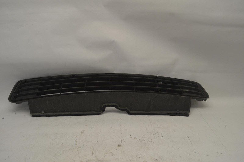 2010-2011 TOYOTA PRIUS FRONT RADIATOR LOWER GRILL GRILLE PANEL OEM