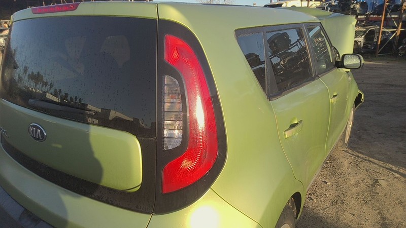 Tail Light Assembly KIA SOUL Right 14 15 16 17 18 19