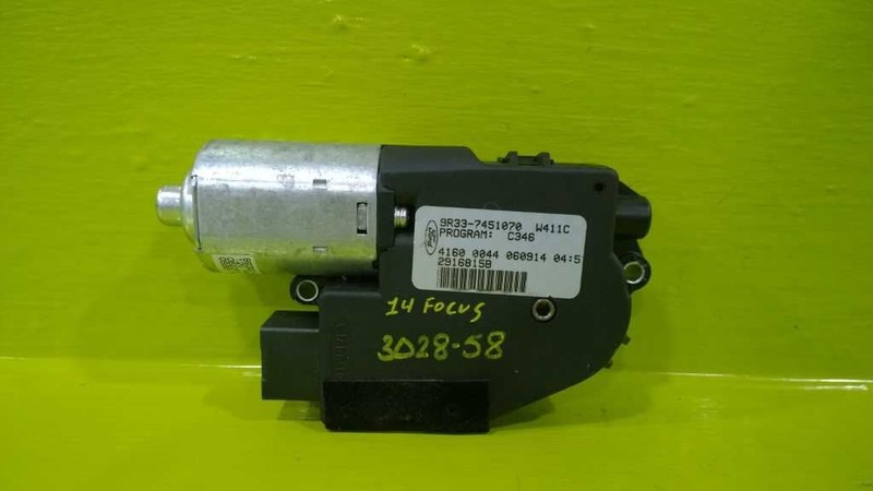 12 13 14 FORD FOCUS SUNROOF MOTOR OEM 3028-58