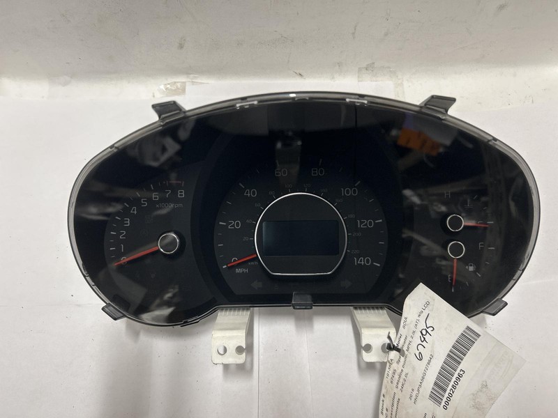 2016 KIA SOUL Speedometer MPH 2.0L AT 2.0L 24k miles OEM 16