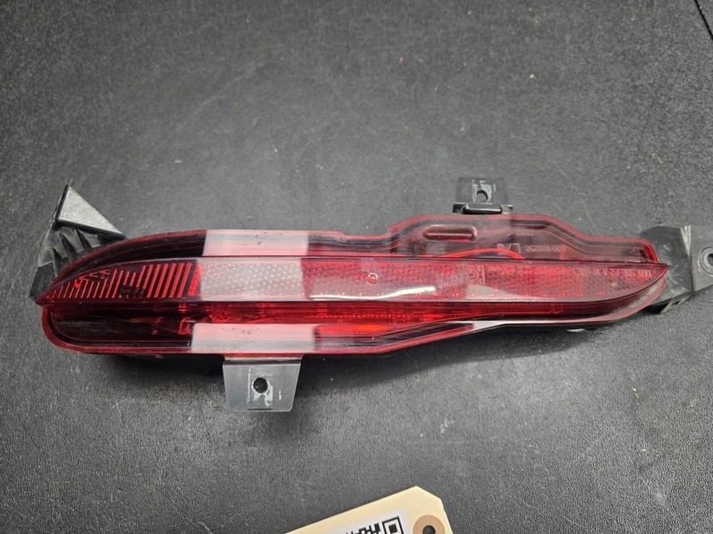 Rear Left Fog Light 2018 Land Rover Range Rover Velar J8A2-15K273-AD 2019 - 2022