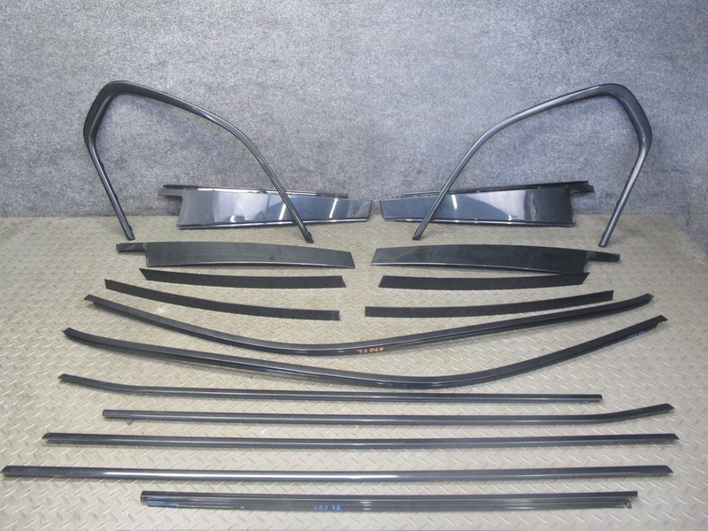 2007-2013 BMW E70 X5 FRONT & REAR HIGH GLOSS SHADOWLINE TRIM SET