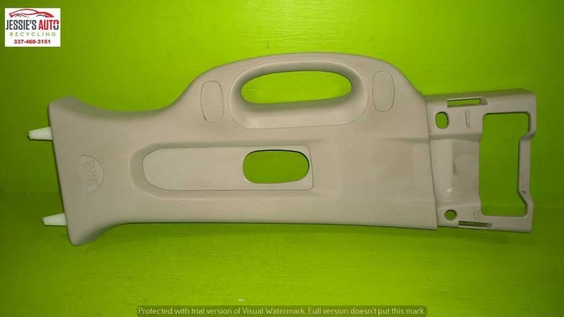 13 14 15 16 17 18 RAM 1500 3.6L QUAD CAB RIGHT B PILLAR TRIM BEZEL OEM 2260-36