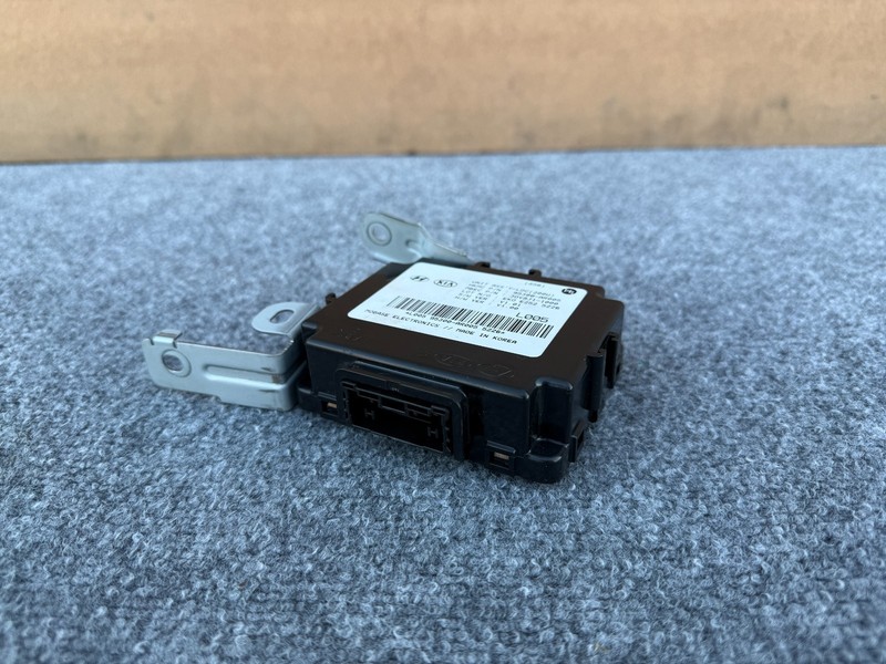GENESIS GV70 2022-2026 OEM POWER VOLTAGE INVERTER CONVERTER MODULE LDC UNIT