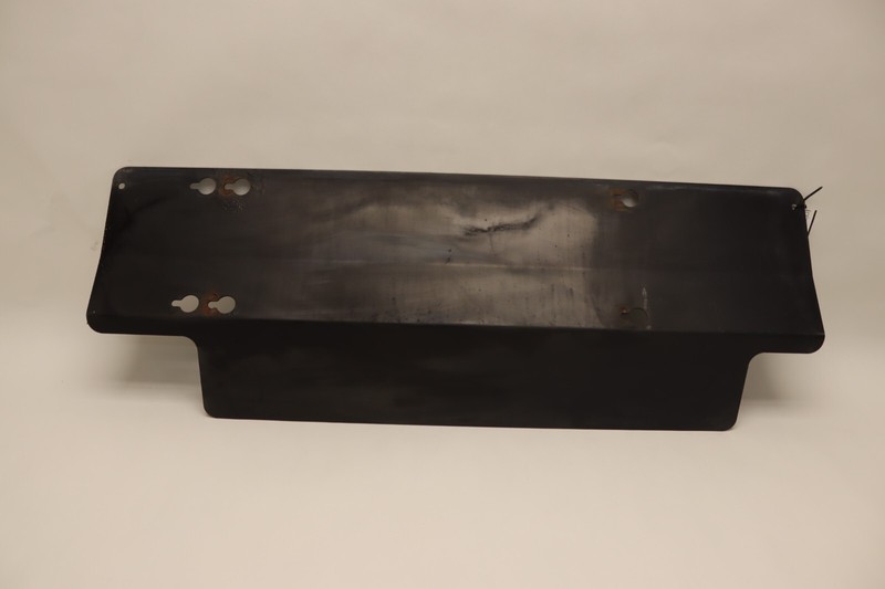 2019-2023 VOLVO VNL 760 860 FRONT RIGHT HEAT SHIELD COVER PANEL 22611075 OEM