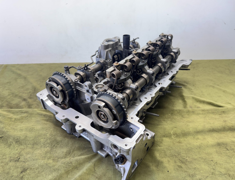 11-19 OEM BMW F22 F25 X3 228i 428i 528i RWD 2.0L N20 Engine Motor Cylinder Head