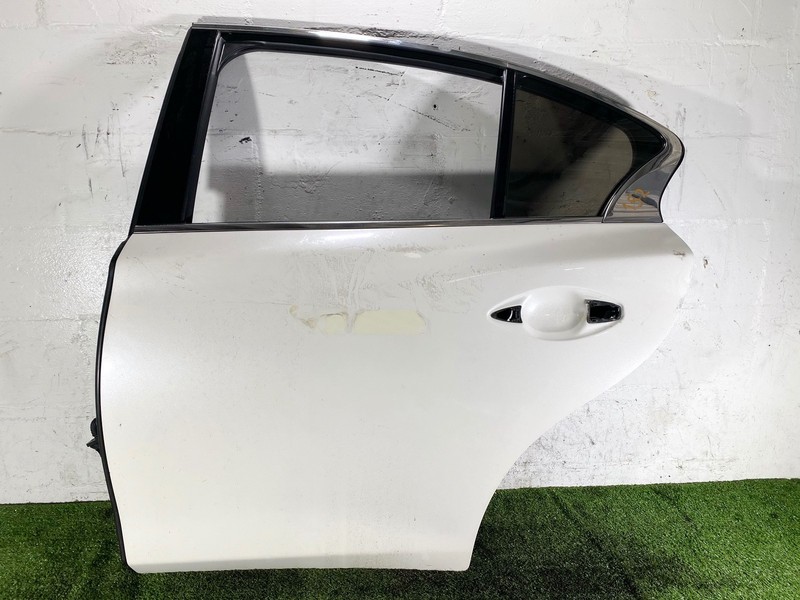 14-23 INFINITI Q50 REAR LEFT LH DRIVER SIDE DOOR SHELL SKIN COVER WHITE OEM