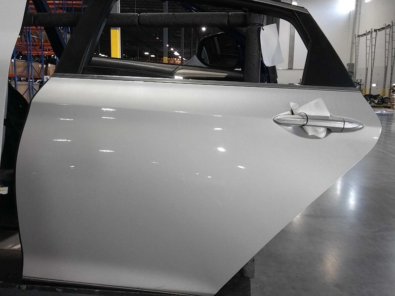 2018 Genesis G80 Left Rear Door Silver OEM 673275 142K Miles