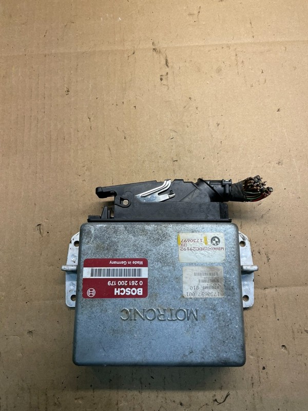 1989 to 1993 BMW 535i Engine ECU ECM Computer Module 1730697 W6710 DG