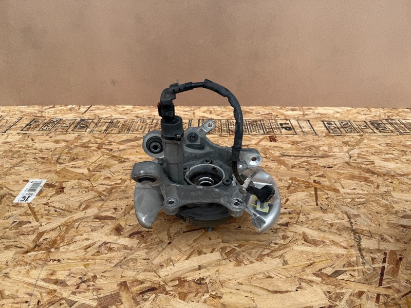 KIA STINGER 2018-2023 OEM REAR LEFT DRIVER SPINDLE KNUCKLE BEARING RWD ASSY