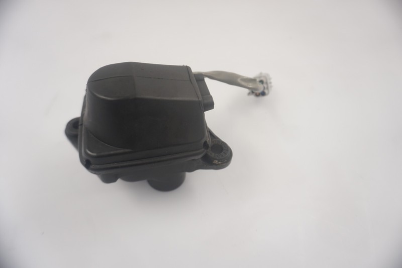 2003-2004 GP1300R WaveRunner Yamaha PWC Jetski OEM Electrical Servo Motor Ass'y