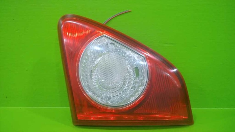 09 10 TOYOTA COROLLA PASSENGER RIGHT DECKLID TAILLIGHT LAMP OEM 2612-22