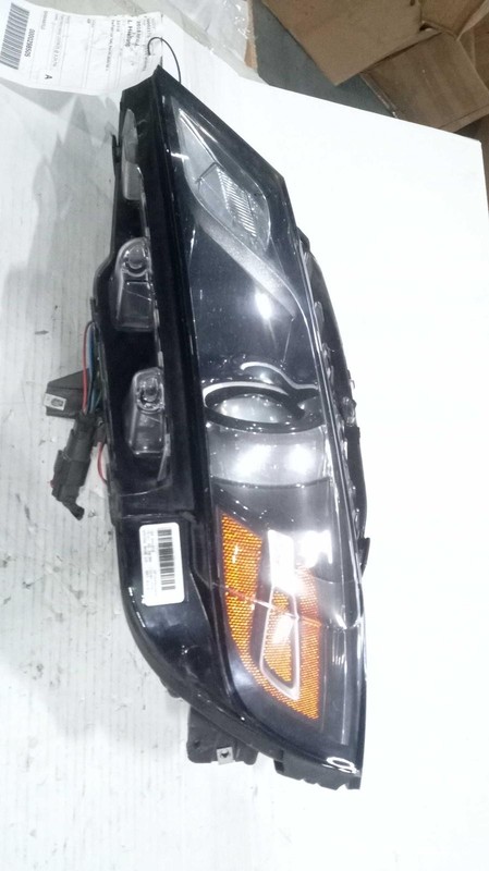 2018 Chevrolet Impala Left Headlight Assembly Black OEM 653011 136k Miles
