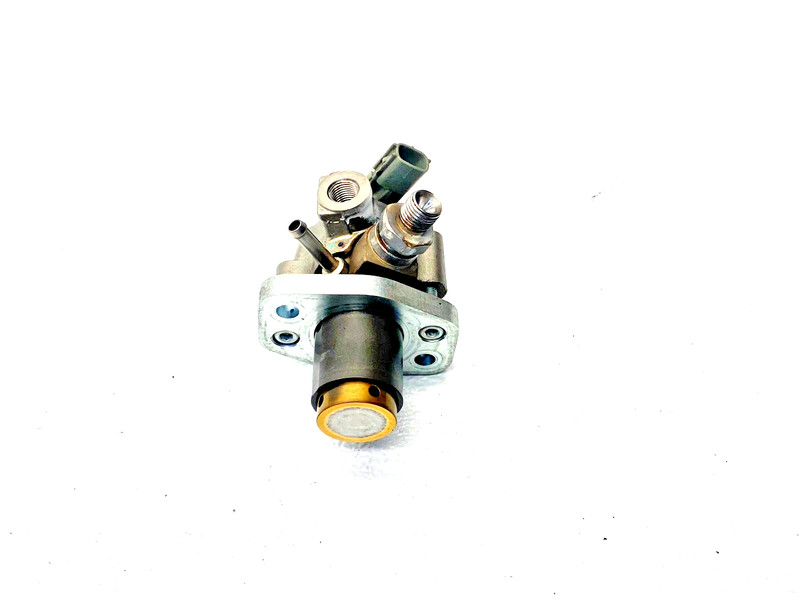 14-16 LEXUS IS250 IS350 2.5L HIGH PRESSURE FUEL PUMP OEM A0.45