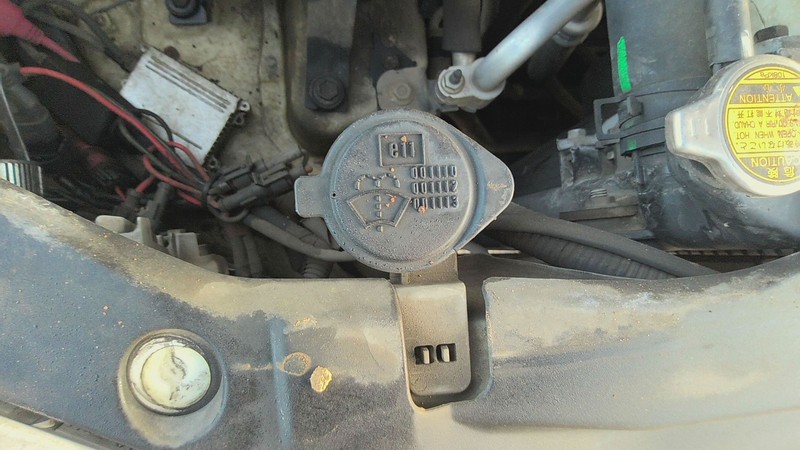 Washer Bottle TOYOTA 4RUNNER 03 04 05 06 07 08 09