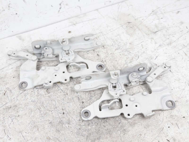 2011-2016 BMW 5 SERIES F10 528I 535I LEFT AND RIGHT HOOD HINGE SET WHITE 7249888