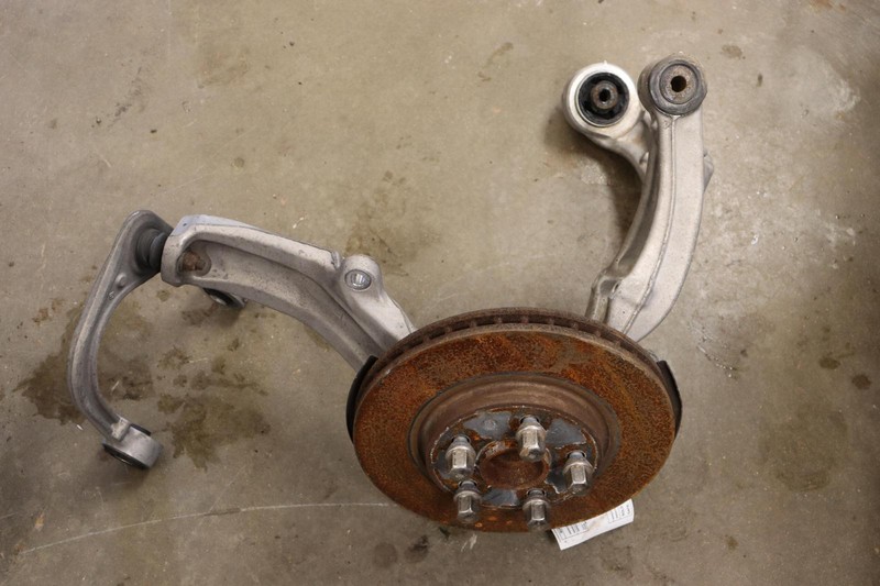 2008-2014 CADILLAC CTS COUPE RWD FRONT LEFT SPINDLE KNUCKLE HUB CONTROL ARMS OEM