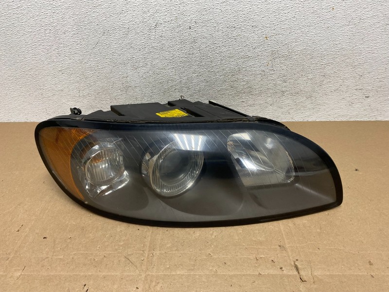 2006-2010 Volvo C70 Right Passenger RH Side Headlight Oem AE5061 DW