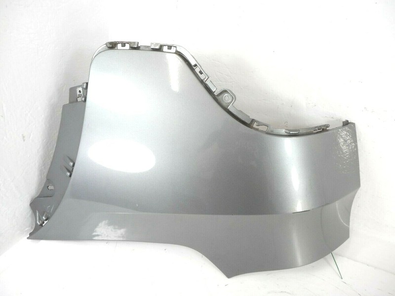 10 BMW X5 Rear Bumper Corner Trim Moulding Passenger Right OEM