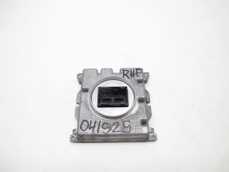 17-19 AUDI B9 A4 S4 Q7 VW TIGUAN LED HEADLIGHT BALLAST MODULE LEFT OR RIGHT 041R