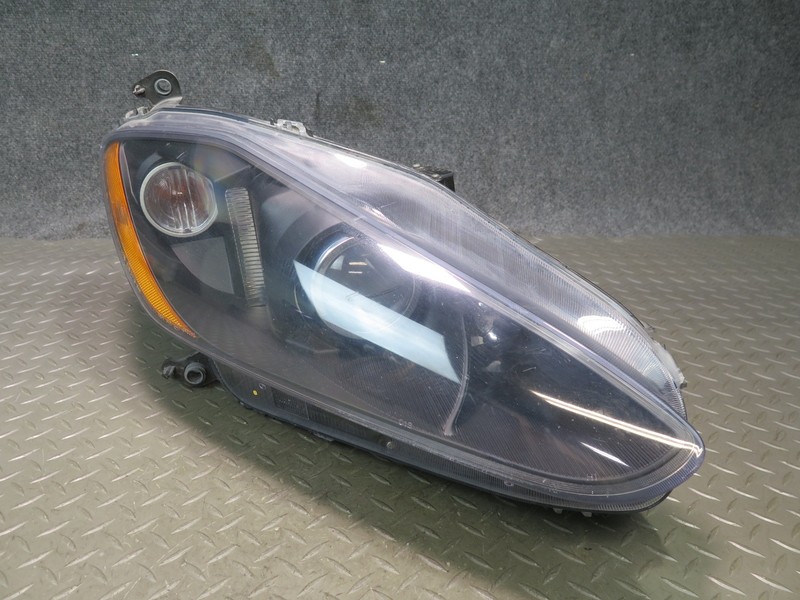 2008-2012 MASERATI GRANTURISMO M145 FRONT RIGHT XENON HEADLIGHT LAMP W BALLAST