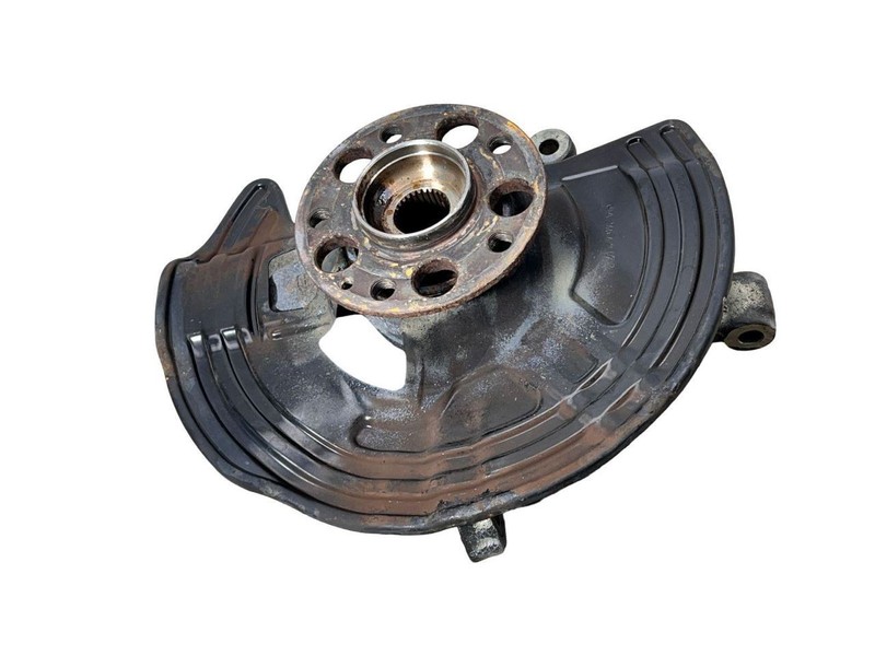 2018-2019 Mercedes GLA-Class Left Driver Side Front Spindle