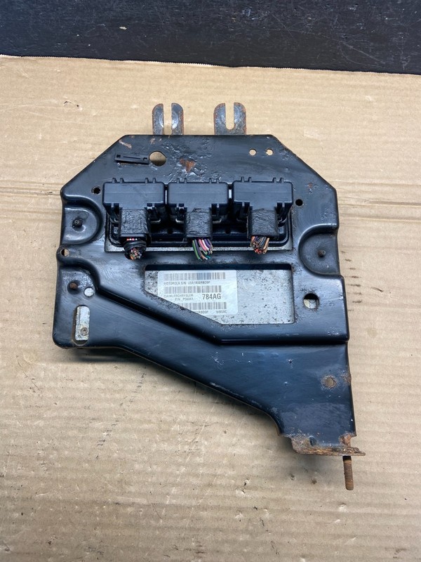 2001 Jeep Grand Cherokee 4.0L ECM Engine Control Computer p56041784ag AE4663 DG