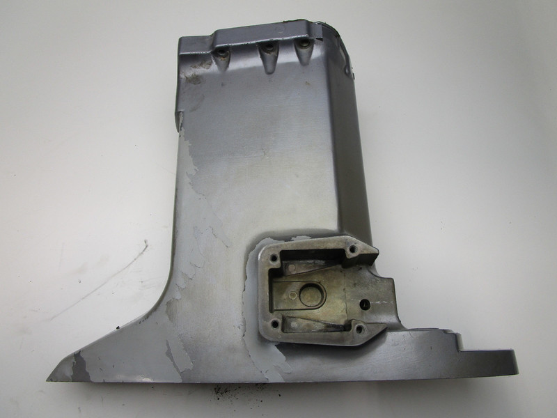 0341470 OMC Johnson Evinrude 150PL 175PL Midsection 20" Exhaust Housing 341470