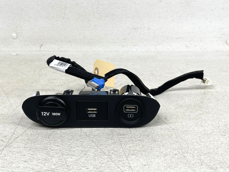 ⭐2021-2023 HYUNDAI ELANTRA USB CHARGER POWER OUTLET PORT CABLE WIRE OEM LOT2677