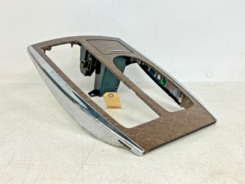 ⭐2011-2017 INFINITI QX80 CENTER CONSOLE SHIFTER STORAGE BEZEL TRIM OEM LOT2661