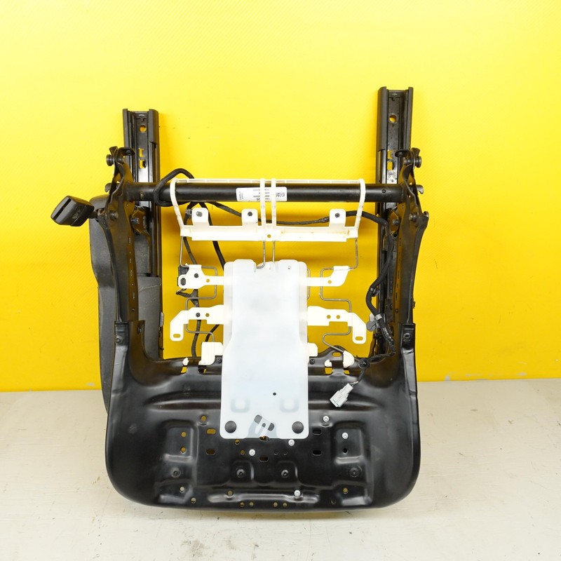 2022-2024 CHEVROLET TRAVERSE FRONT RIGHT SIDE LOWER SEAT TRACK FRAME 85616930