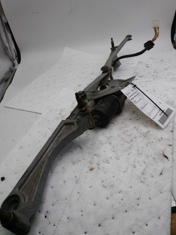 2005 Mercedes-Benz CLK Windshield Wiper Motor OEM 2038205442 107K Miles
