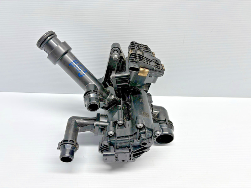 OEM BMW G01 G05 G07 G20 G22 G23 G26 G30 G42 Engine B58 Heat Management Module