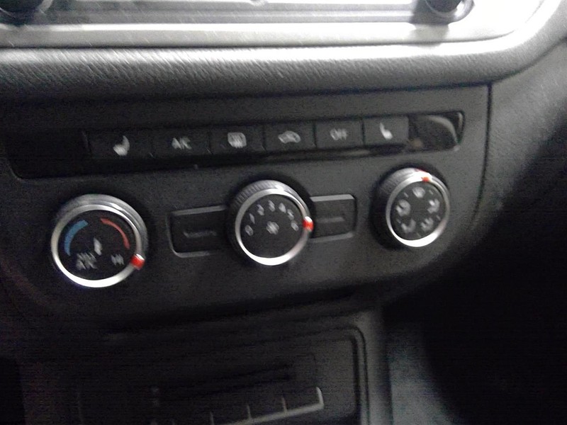 Temperature Control Single Zone Climatic Fits 18-19 PASSAT 1721487