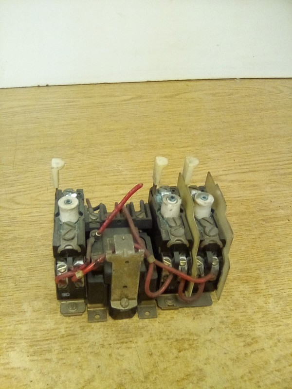 Allen Bradley 709-TOB1 Series L Motor Starter