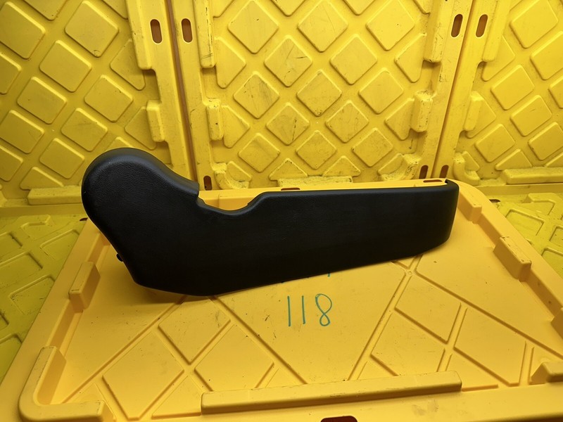 2006 HONDA RIDGELINE FRONT DRIVER SEAT SIDE COVER OEM