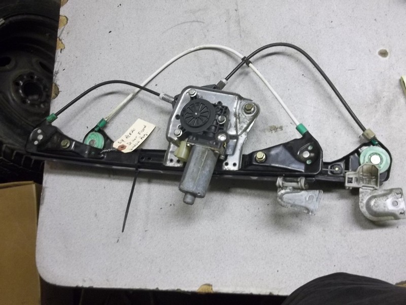 Brose 994 598-100 2004 Alero Driver Front Window Regulator