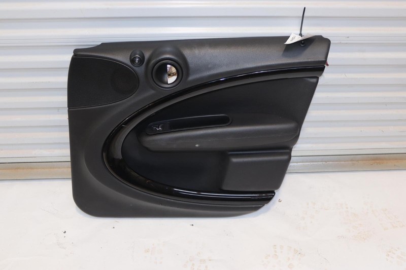 2012-2016 MINI COOPER COUNTRYMAN FRONT RIGHT PASSENGER SIDE DOOR PANEL COVER OEM