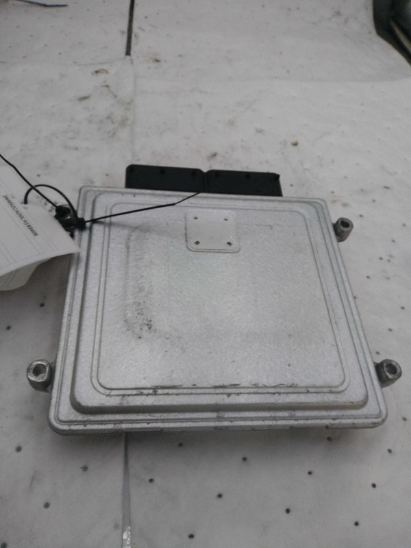 2020 Hyundai Santa Fe Engine Control Module ECM 2.4L OEM Used 48K Miles