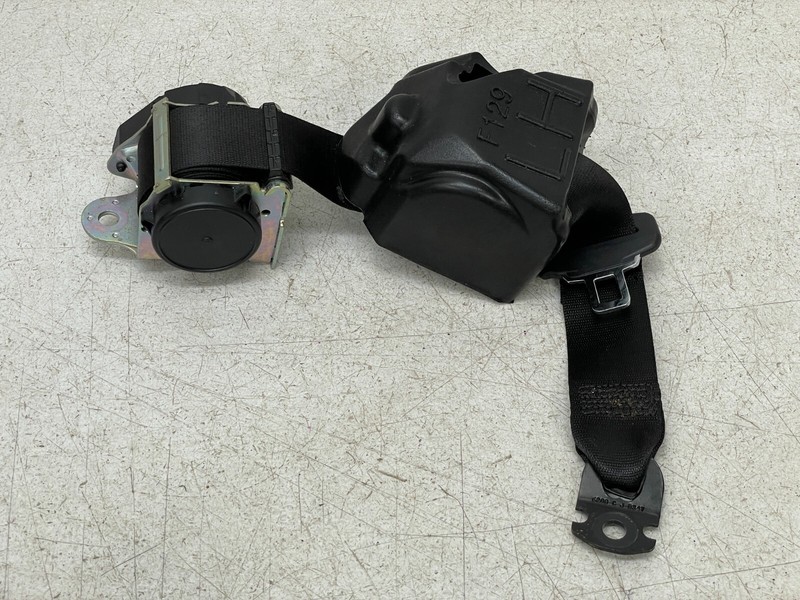 2017 2018 Maserati Levante Rear Left Driver Seatbelt Retractor Black 1442 OEM
