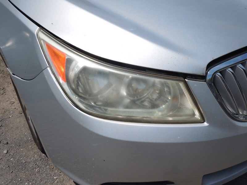 2010-2013 Buick LaCrosse Halogen Headlight Passenger Right